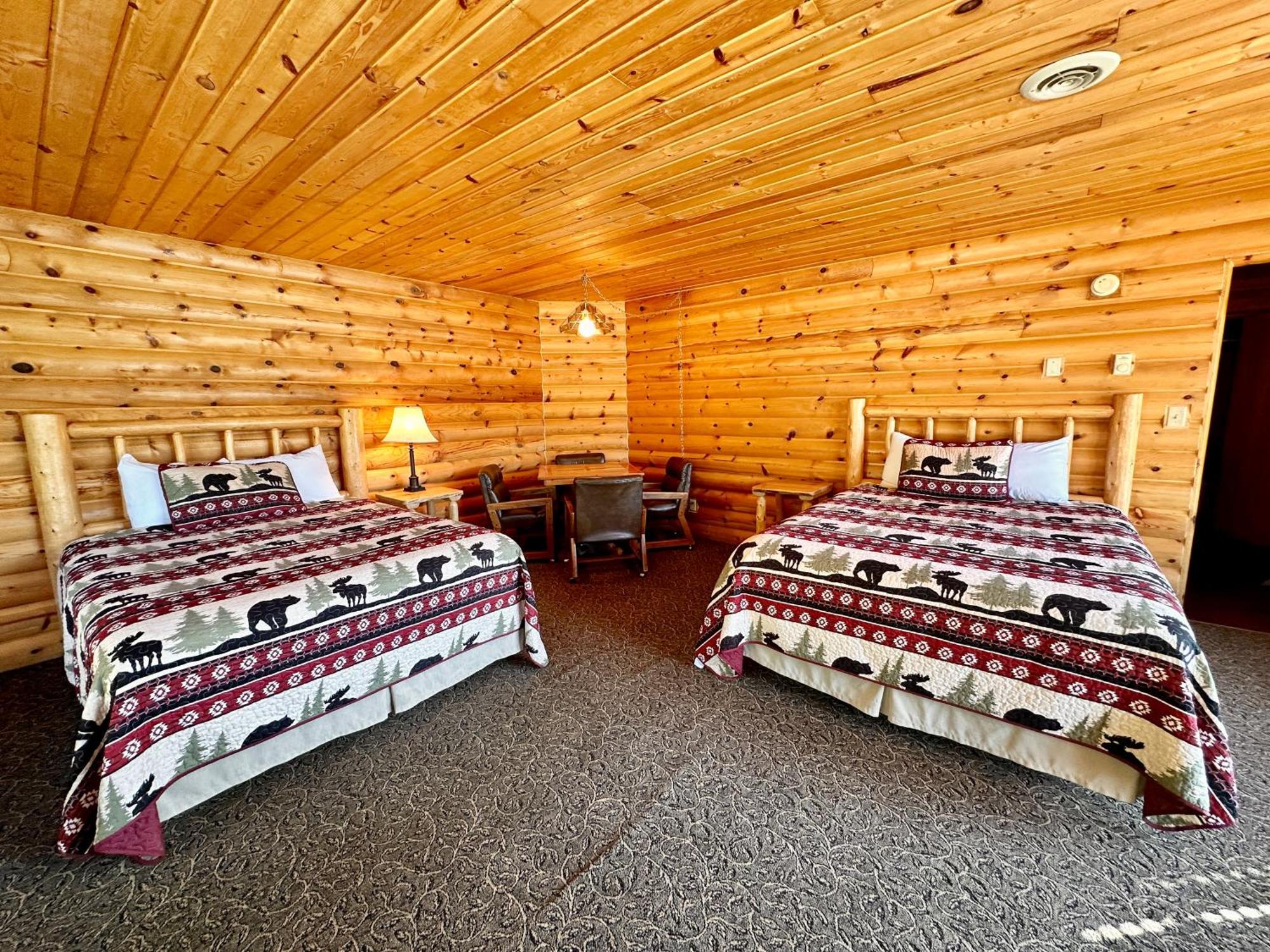 The Lodge At Lolo Hot Springs Bagian luar foto