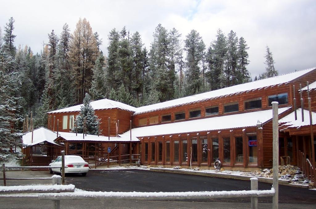 The Lodge At Lolo Hot Springs Bagian luar foto